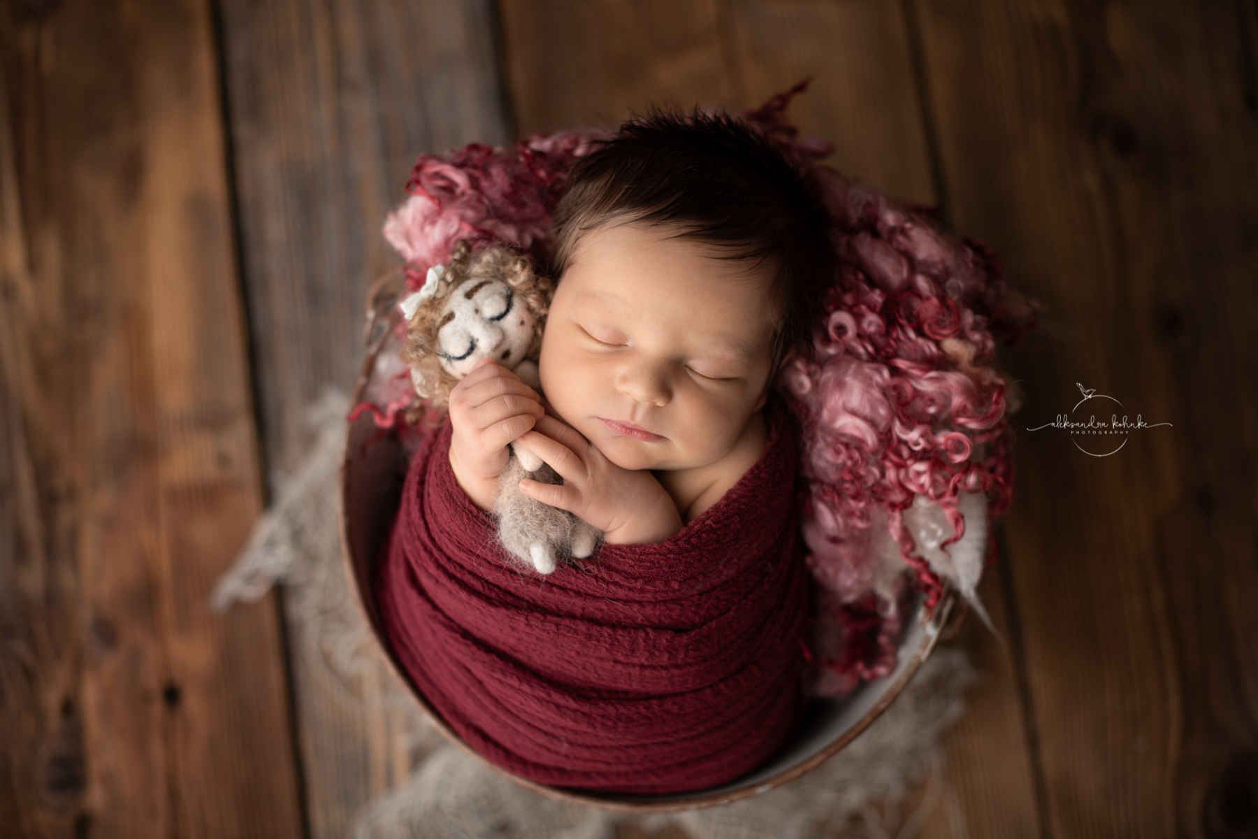Babybauchshooting in Rapperswil Jona am Zürichsee und Kanton Sankt Gallen und Zürich bei Babybauchfotografin